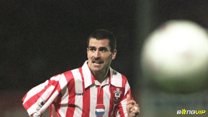 Franny Benali cũng góp mặt trong danh sách cầu thủ xuất sắc nhất Southampton