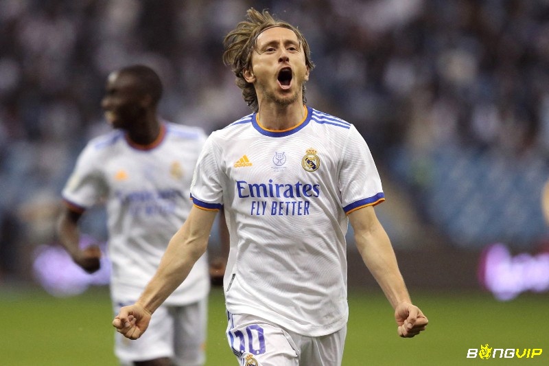 Luka Modric là một tiền vệ sáng tạo với lối chơi chuyên nghiệp nhất Real Madrid